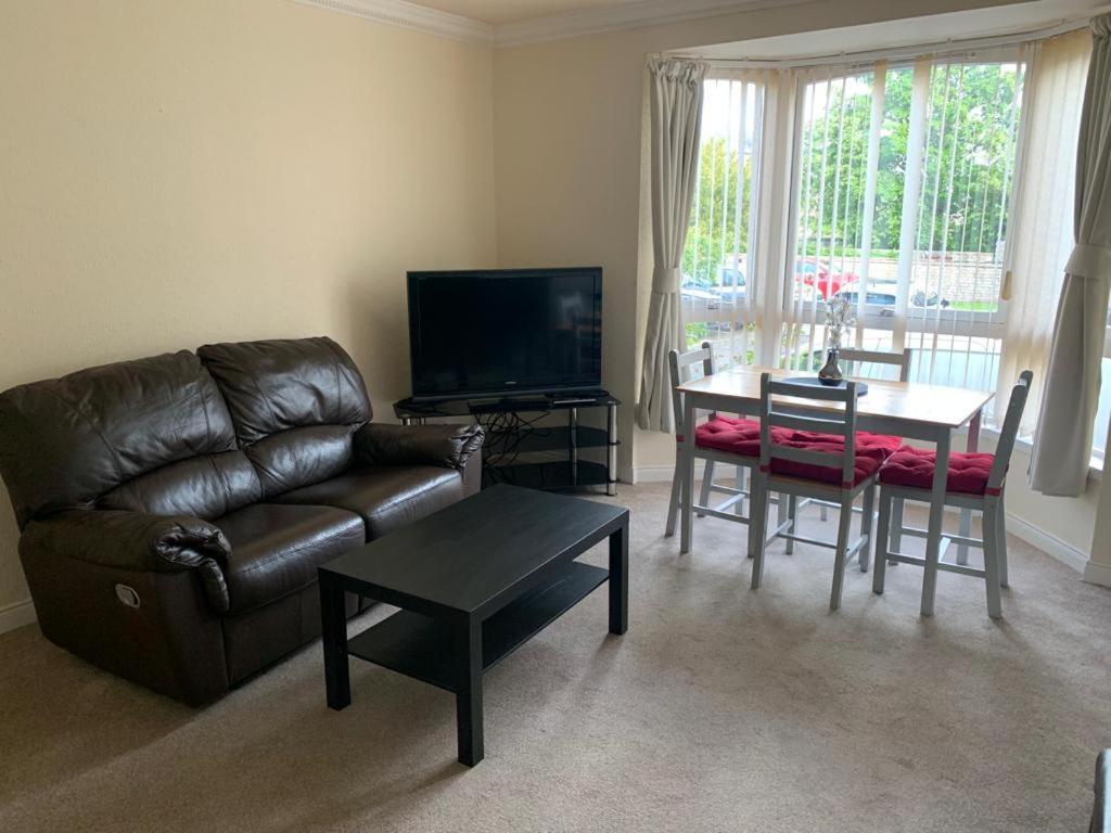 אדינבורו 2 Bedroom Central Apartment מראה חיצוני תמונה
